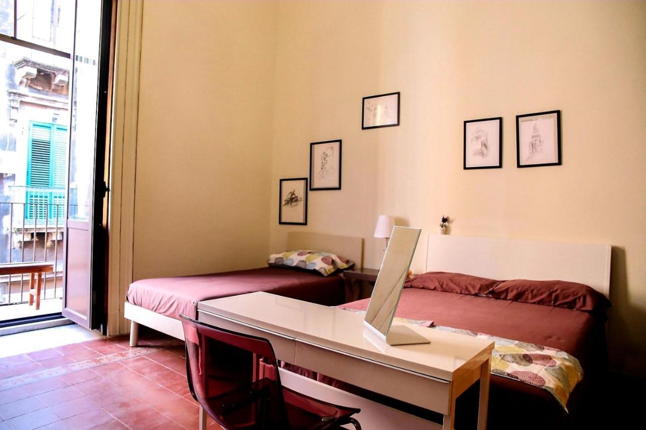 Center Street Apartment Catania Eksteriør billede